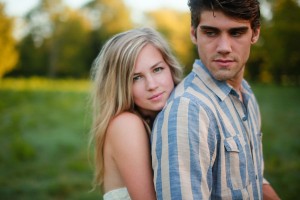 Lauren & Kappel early morning Rustic Engagement Session Amber Davis Photography