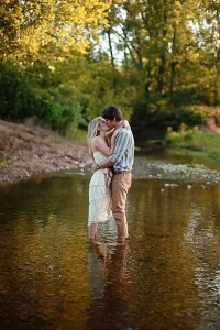 Lauren & Kappel early morning Rustic Engagement Session Amber Davis Photography