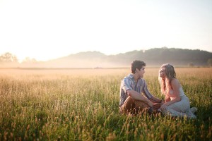 Lauren & Kappel early morning Rustic Engagement Session Amber Davis Photography