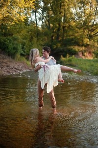 Lauren & Kappel early morning Rustic Engagement Session Amber Davis Photography