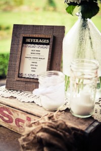 Tamara & Steve Burlap & Lace Themed Vintage DIY Wedding Heather Lynn Photographie