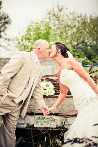 Tamara & Steve Burlap & Lace Themed Vintage DIY Wedding Heather Lynn Photographie