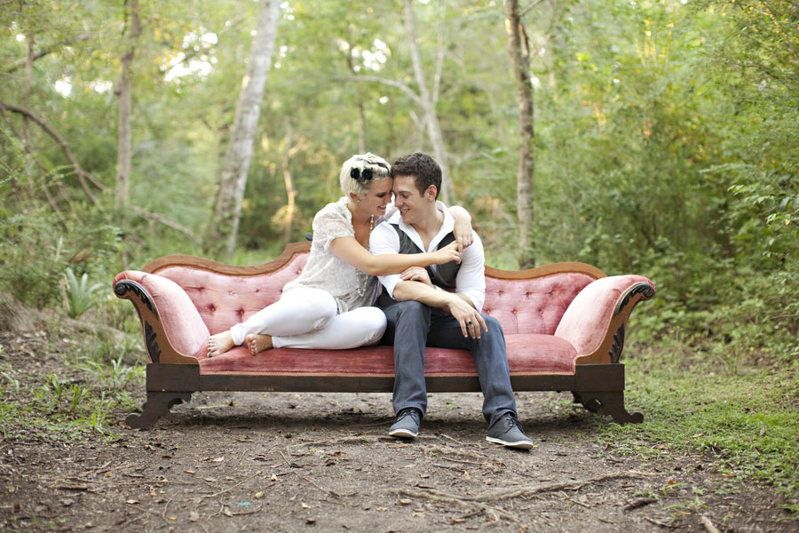 Secret Country Hideaway Plays Host To This Vintage Inspired Engagement Session