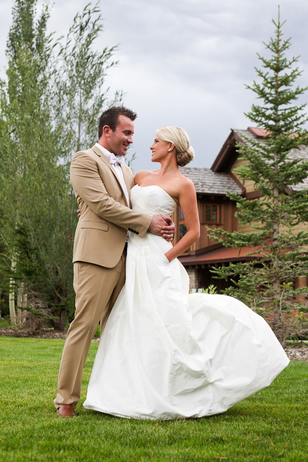 Park City Utah Gets The Preppy Treatment In This Nature Enhancing Gorgeous Wedding