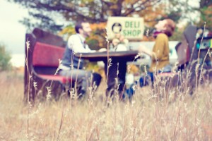 Leah_Steve_Outdoor_Coffee_Shop_Engagement_Session_Brightside_Studios_1-h