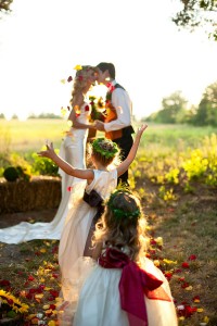 The_Hobbit_Inspired_Wedding_Sarah_Crowder_Photography_29-rv