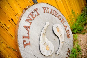 Nicole_Fred_Music_Festival_Inspired_Wedding_Planet_BlueGrass_Wedding_Elevate_Photography_31-h