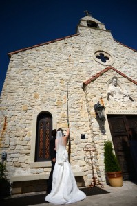 Alamo_Inspired_Tuscan_Bella_Donna_Chapel_McKinney_Texas_Wedding_Fairy_Tale_Photography_30-lv