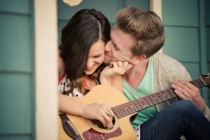 Coffee House Street Musician Engagement Session Elevate Photography (16)