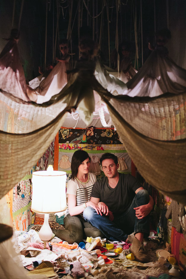 Eclectic_Artist_Inspired_Elsewhere_Museum_Engagement_Session_Blest_Photography_32-lv