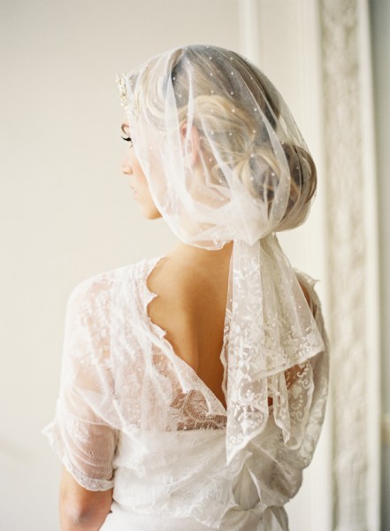 Vintage Dotted Lace Trim Vei via Taylor Clarke Bridals  Rylee Hitchner Photography