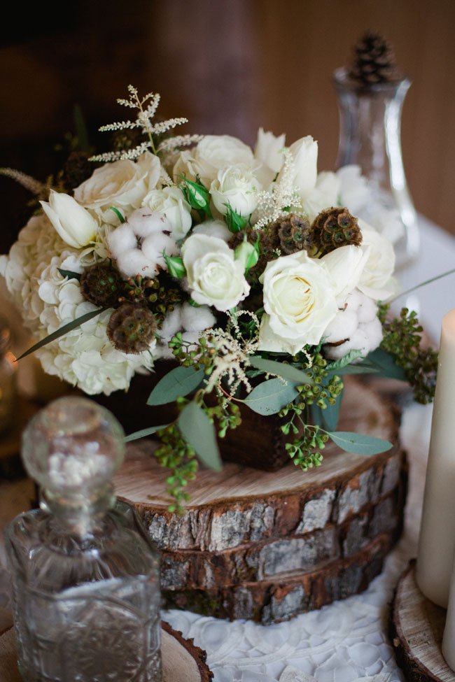 Why It Works Wednesday: Winter White Rustic Chic Flowers That Are Season Approved