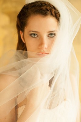 Kata_Banko_Couture_Bridal_Accessories_La_Candella_Weddings_16-v