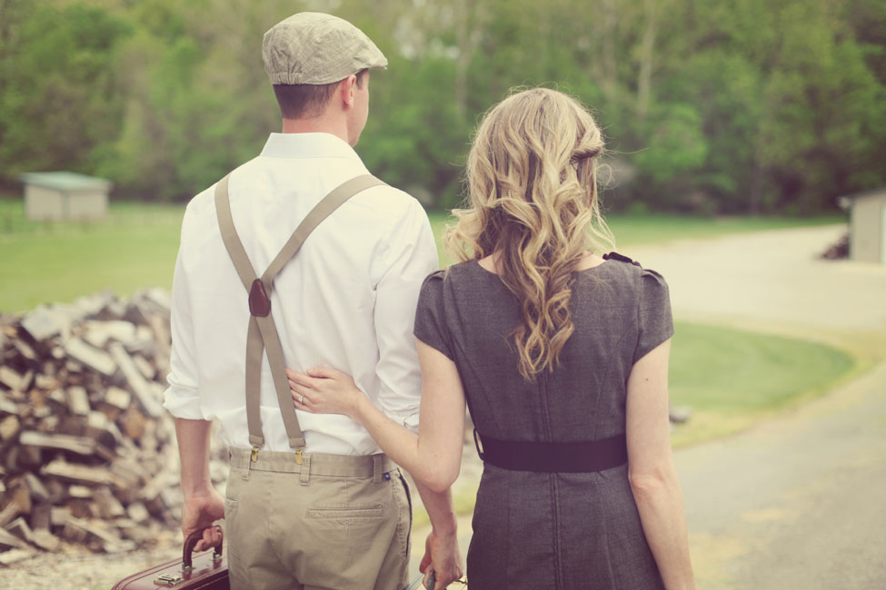 Vintage Travel Inspired Engagement Session With Some Serious 1940s Notebook Vibes