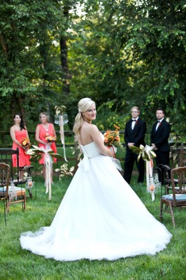 Southern_Glam_Rustic_Wedding_Peach_Gold_Amy_Clifton_Keely_Photography_33-lv