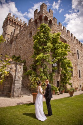 Vincigliata_Castle_Luxury_Italian_Wedding_Spring_Rosapaola_Lucibelli_29-lv
