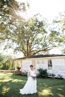 Bronze_Oyster_Rustic_Southern_Alabama_Wedding_Freshly_Bold_Photography_18-v