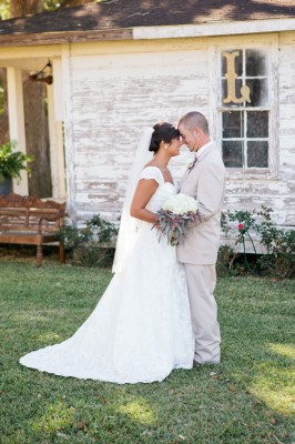 Bronze_Oyster_Rustic_Southern_Alabama_Wedding_Freshly_Bold_Photography_29-v