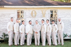 Bronze_Oyster_Rustic_Southern_Alabama_Wedding_Freshly_Bold_Photography_38-h