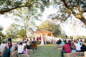 Bronze_Oyster_Rustic_Southern_Alabama_Wedding_Freshly_Bold_Photography_41-h