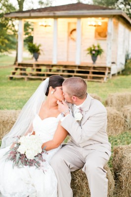 Bronze_Oyster_Rustic_Southern_Alabama_Wedding_Freshly_Bold_Photography_57-v