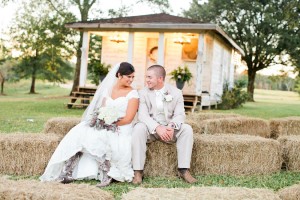 Bronze_Oyster_Rustic_Southern_Alabama_Wedding_Freshly_Bold_Photography_59-h