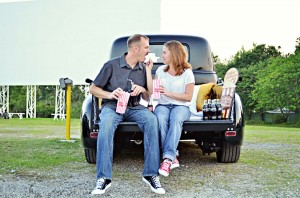 Silvermoon_Drive_In_Movie_Engagement_Session_Captured_By_Belinda_1-h