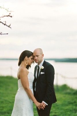 Dalarö Skans_Swedish_Summer_Archipelago_Wedding_2_Brides_Photography_79-v