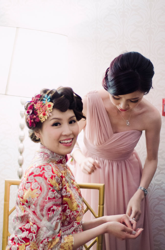 Young Love Hong Kong Wedding Featuring Mix Of Old Traditions & New Flavor