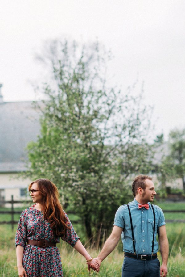 Indie_Pasture_Engagement_Session_Jessica_Oh_Photography_11-lv