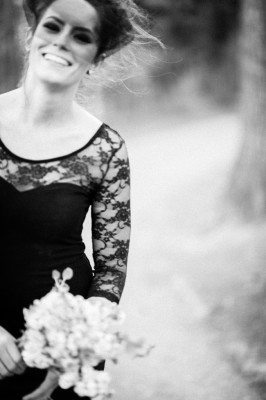 Black_Wedding_Dress_IYQ_Photography_6-lv