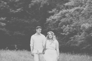 Country_Boho_Engagement_Jessie_Holloway_Photography_10-h