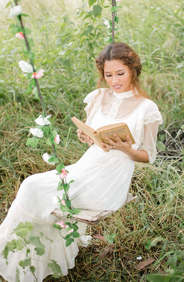 Anne of Green Gables Inspired Vintage Bride Inspiration Shoot