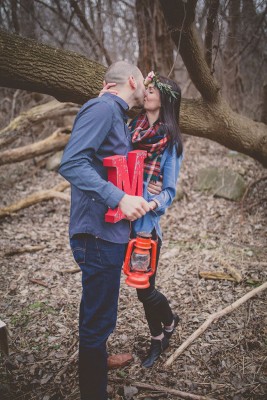 Outdoor_Camping_Woods_Engagement_McNiel_Photography_17-v