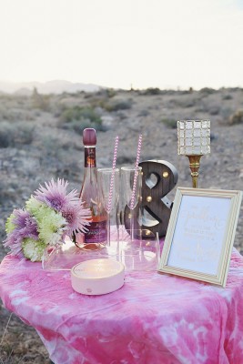 Whimsical_Las_Vegas_Desert_Engagement_Lissables _Photography_24-lv