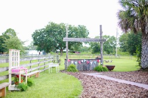 Red_White_Blue_Wedding_Isola_Farms_Florida_Wings_of_Glory_Photography_31-h