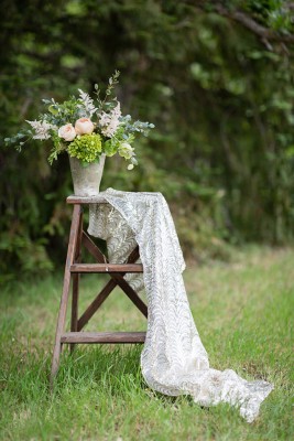 Serenity_Blue_Rose_Quartz_Wedding_Table_Setting_Olivia_Smartt_Photography_14-lv