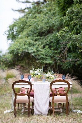 Serenity_Blue_Rose_Quartz_Wedding_Table_Setting_Olivia_Smartt_Photography_5-v
