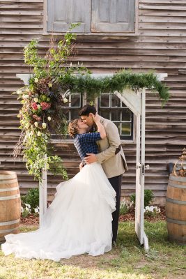 North_Carolina_Flyway_Lodge_Wedding_Meredith_Ryncarz_Photography_14-v