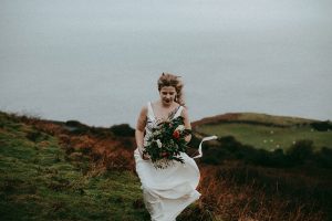 Stormy_Bridal_UK_Wedding_Avonné_Photography_16-h