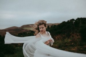Stormy_Bridal_UK_Wedding_Avonné_Photography_17-h