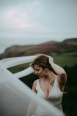 Stormy_Bridal_UK_Wedding_Avonné_Photography_19-rv