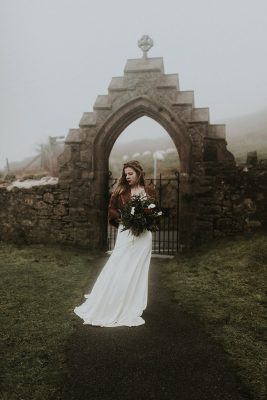 Stormy_Bridal_UK_Wedding_Avonné_Photography_5-lv