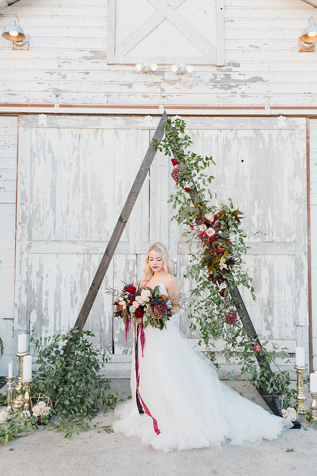 Dairyland Bohemian Wedding With Dreamy Whimsy Detailing