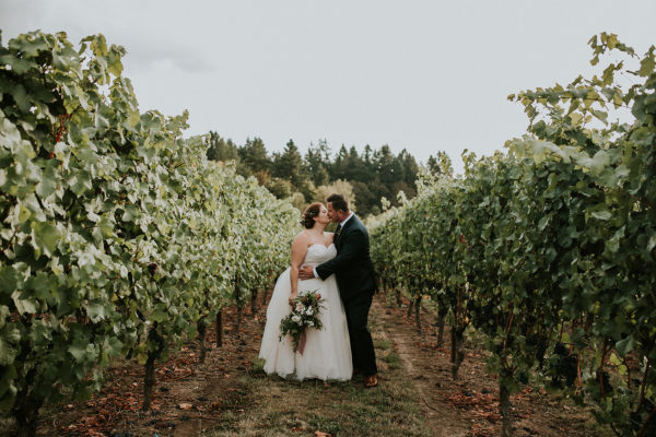 Romantic Winery Wedding in Oregon Hazelwood Photo39