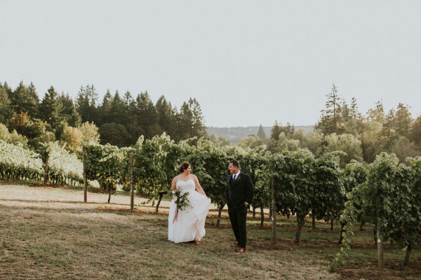 Romantic Winery Wedding in Oregon Hazelwood Photo40