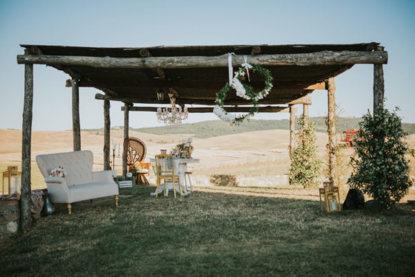 Wedding Inspiration featuring Two Bridal Styles in Italy Lucrezia Senserini18