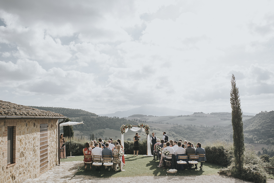 Relaxed and Intimate Tuscan Wedding Daniela Nizzoli08