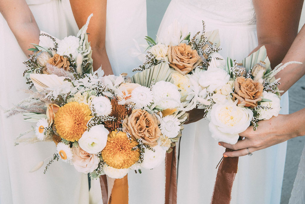 Cool and Chic Downtown Wedding in Los Angeles Liz Bretz16