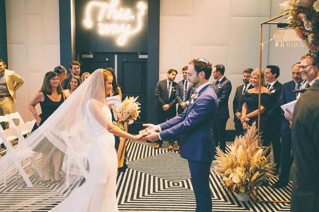 Cool and Chic Downtown Wedding in Los Angeles Liz Bretz25